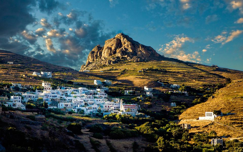 Bishop's Move at Night